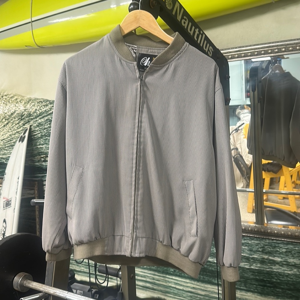 Cool zip up striped bomber jacket thing